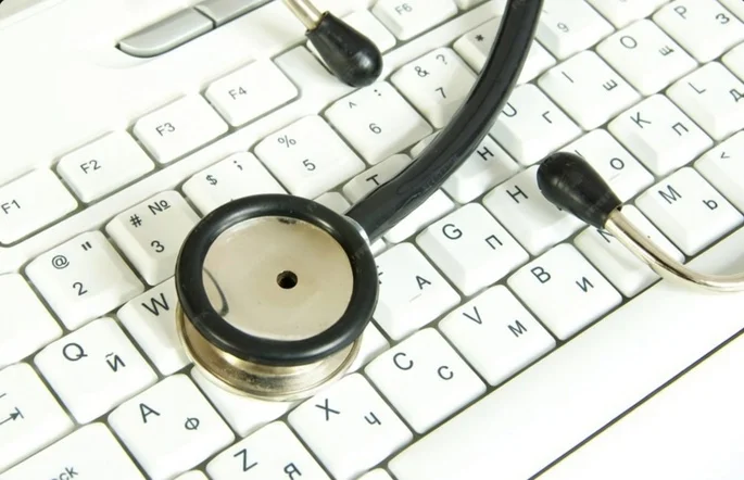 Gestione Esperta di Dati Medici e Legali Complessi