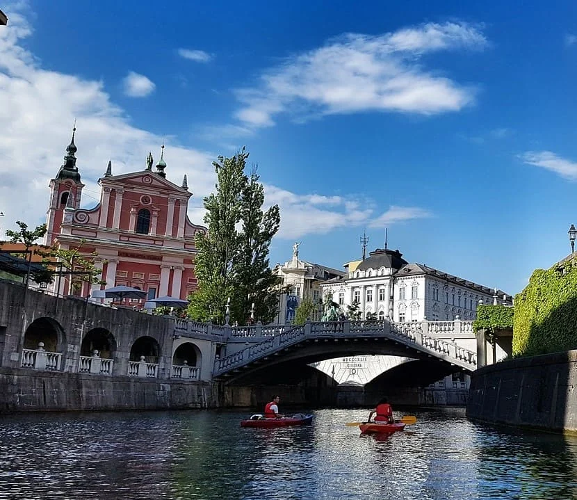Servizi professionali di interpretariato in sloveno